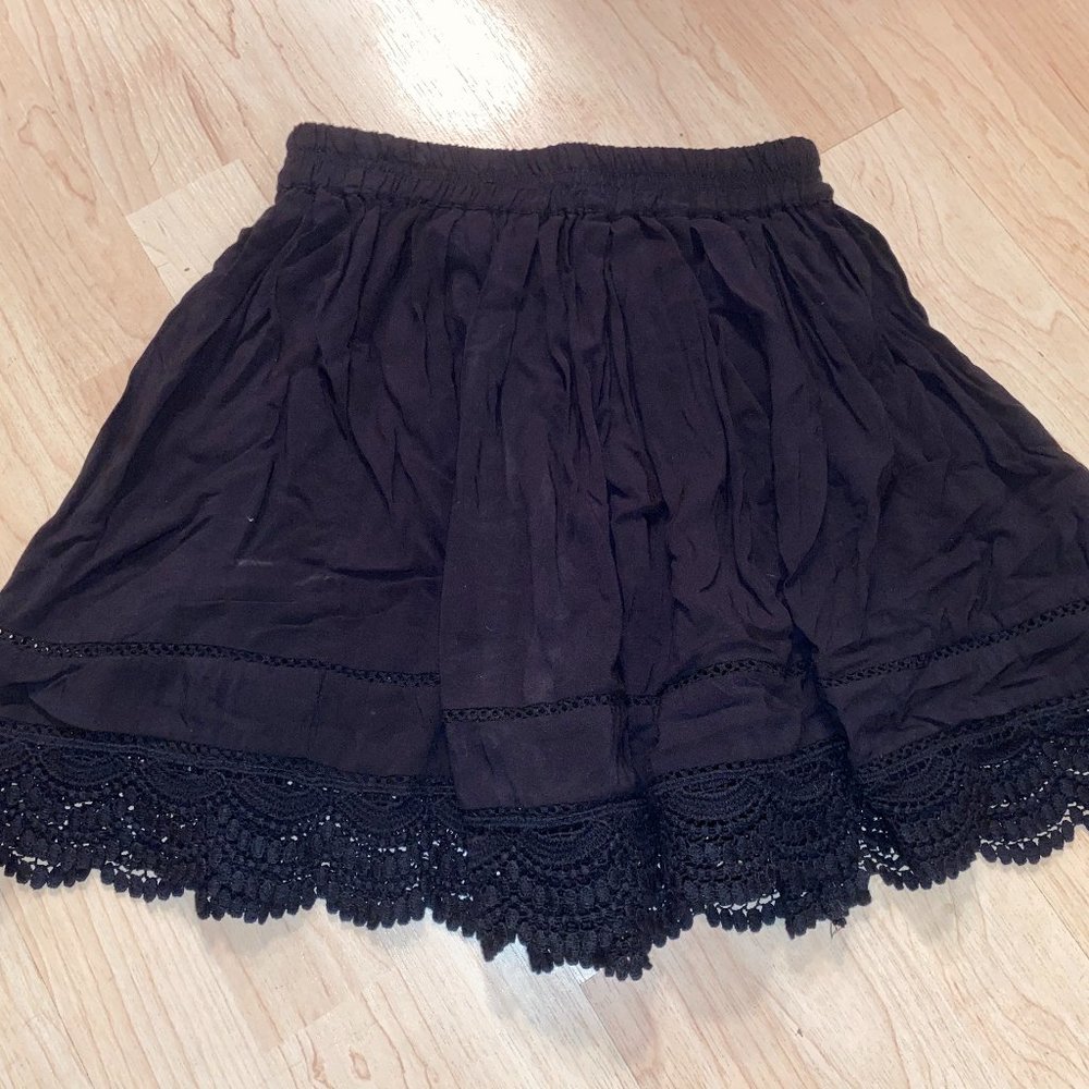 Aeropostale Laced Hem Skirt Black XS